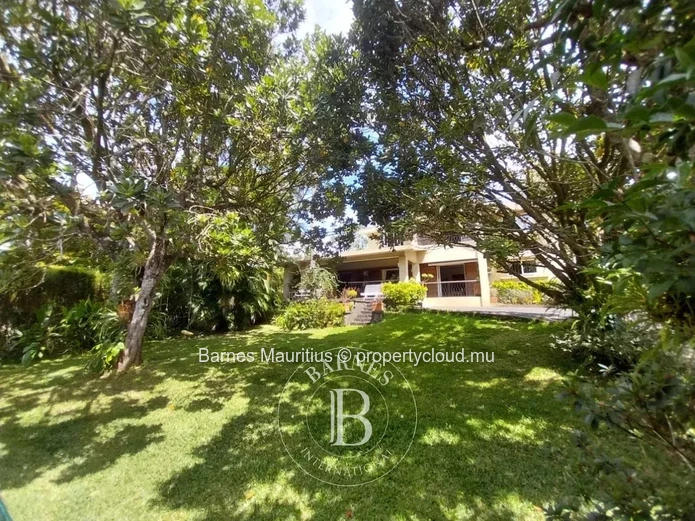 FLOREAL – Charming and Spacious Family Home - 3 Bedrooms
