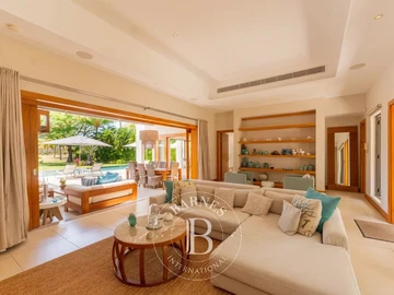 4 Bedroom Villa