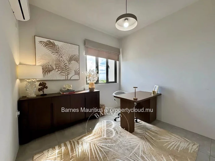 Flic-en-Flac – Elegant 2-Bedroom Apartment
