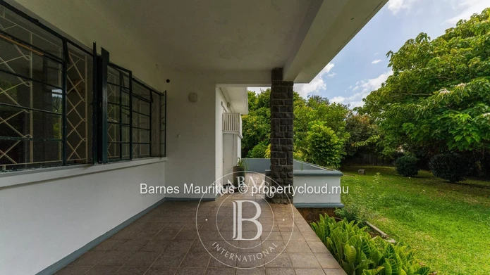 MOKA – Large Family House for Sale – 5 Bedrooms
