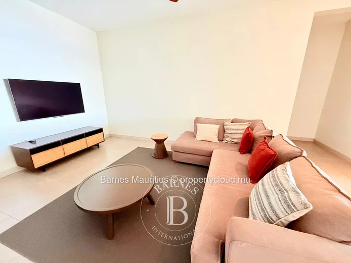 TAMARIN – Luxury Beachfront Apartment – 3 Bedrooms