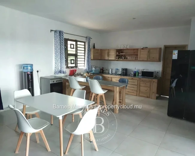 BEAU VALLON - Family House with Swimming Pool - 4 Bedrooms