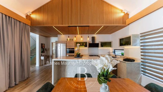 GRAND BAIE - Villa neuve - 4 chambres