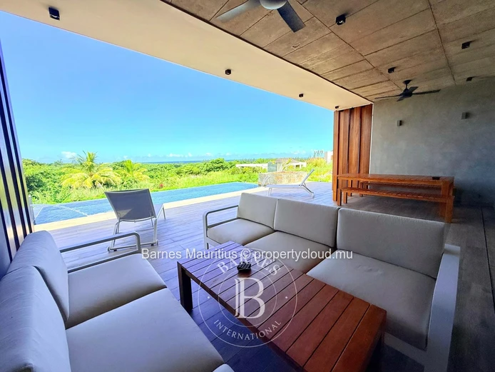 BEL OMBRE - Chic Villa with Sea and Golf Views - 4 Bedrooms