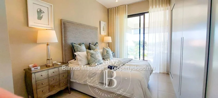 POINTE AUX CANONNIERS - High-end Apartment with Deck & Pool- 3 bedrooms