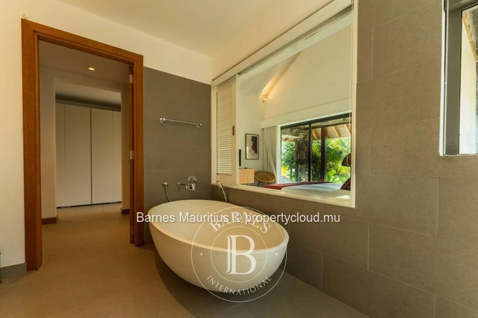GRAND GAUBE - Villa - 4 Bedrooms