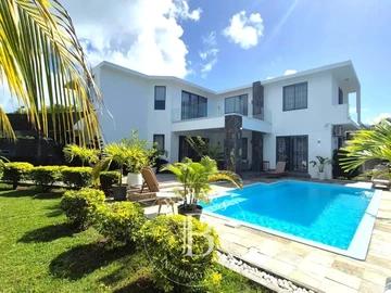 4 Bedroom Villa