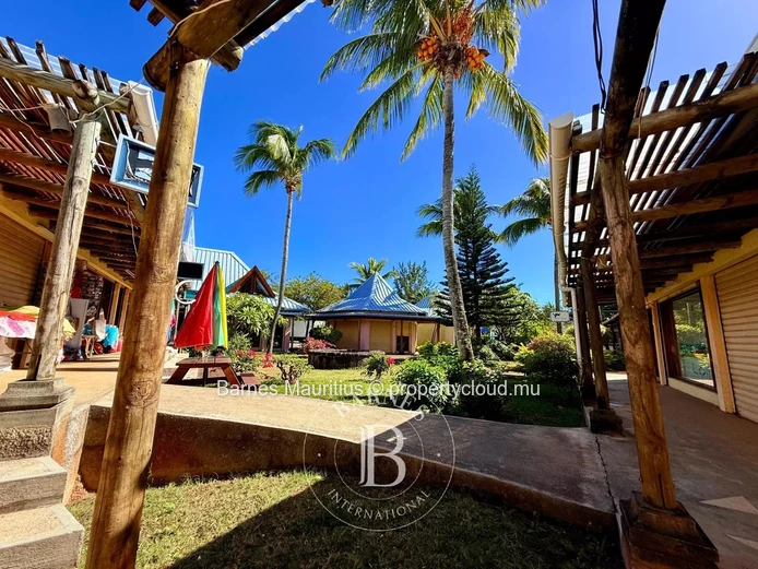 LE MORNE - Commercial Space - 35 m²