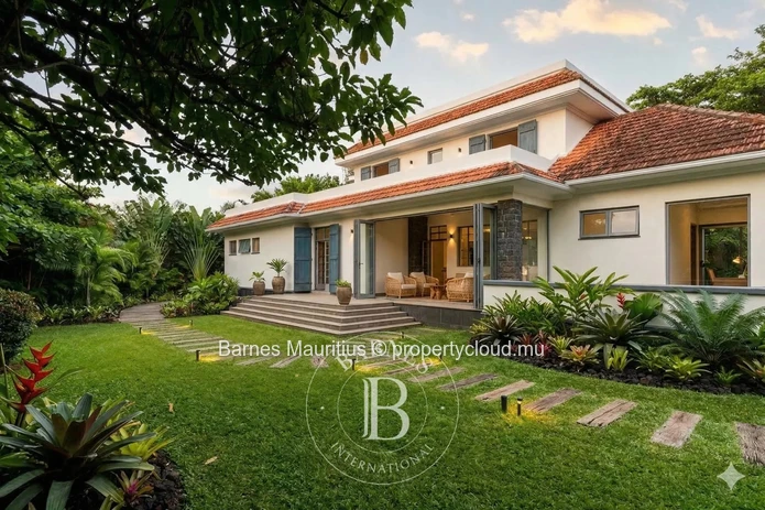 MOKA – Large Family House for Sale – 5 Bedrooms