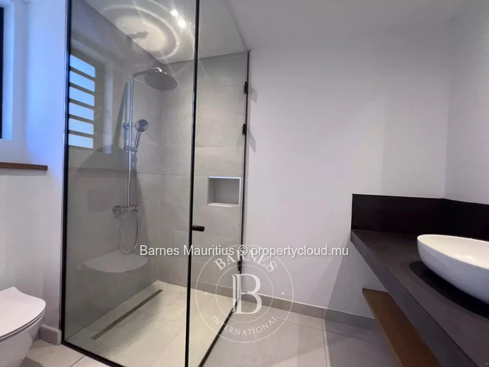 POSTE LAFAYETTE – Beachfront Apartment – 3 Bedrooms
