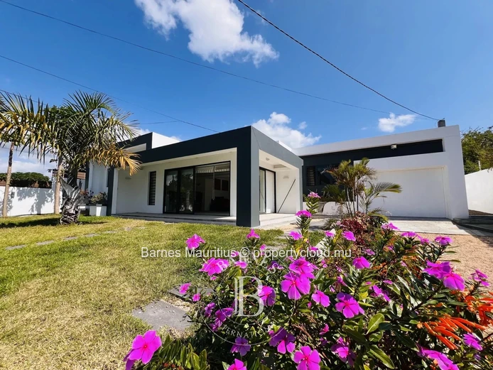 PEREYBÈRE - House with 4 Bedrooms