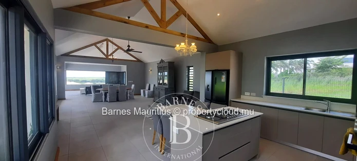 BELLE VUE - Brand New House with 4 Bedrooms