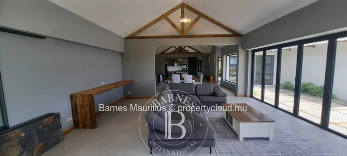 BELLE VUE - Brand New House with 4 Bedrooms