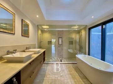 Villa de 6 Chambres