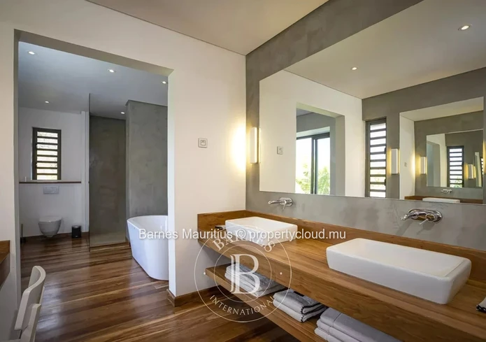 Anahita Golf Resort – 4-Bedroom Villa with Golf Course View