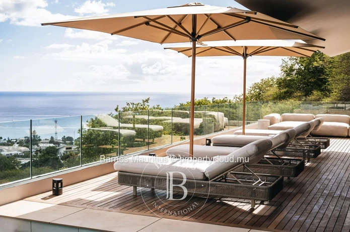 TAMARIN - Villa with Sea and Le Morne Views - 5 Bedrooms