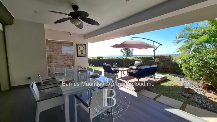 TAMARIN - Sea view Apartment - 3 bedrooms