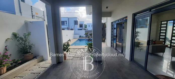 GRAND BAIE - Brand New 4-Bedroom House