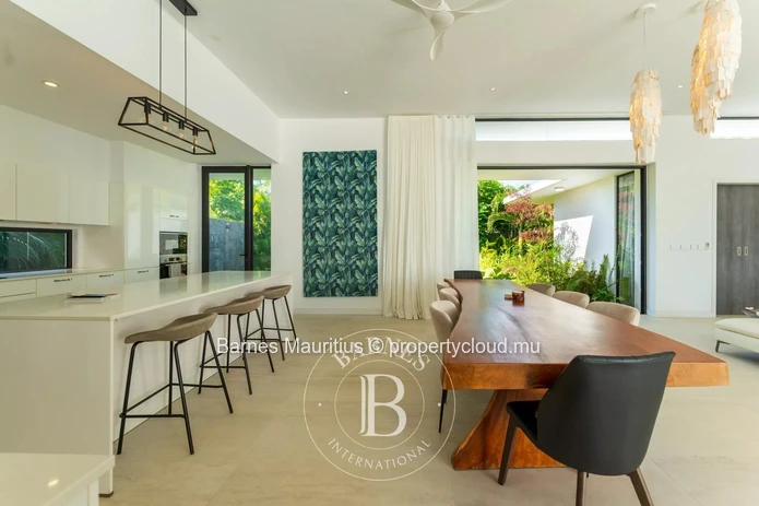 HAUTE RIVE - Golf-Front Villa - 4 Bedrooms