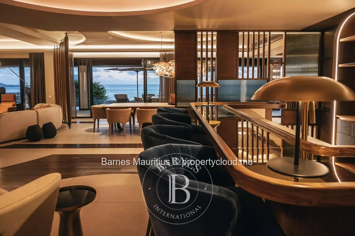 TAMARIN - Villa with Sea and Le Morne Views - 5 Bedrooms