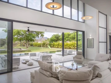 Villa de 5 Chambres
