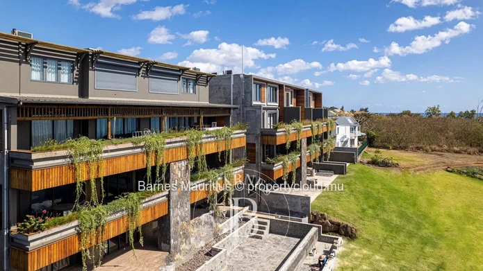 FLIC EN FLAC - Apartment Facing the Sea - 3 bedrooms