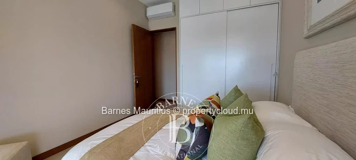 POINTE AUX CANONNIERS - High-end Apartment with Deck & Pool- 3 bedrooms