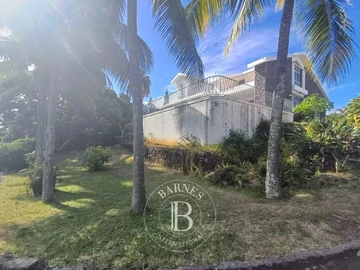 4 Bedroom Apartment