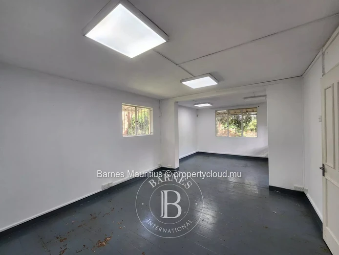 MOKA - Bureau à louer - 300 m²