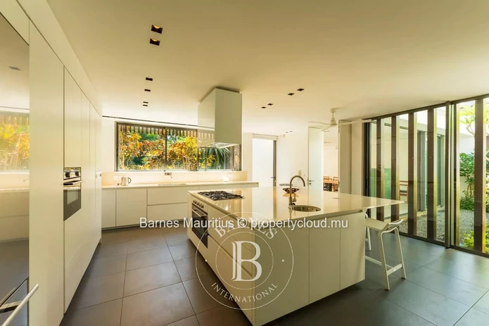 Anahita Golf Resort – Architect-Designed Ultra-Modern 4 Bedroom Villa on the Golf Course