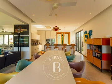 4 Bedroom Villa