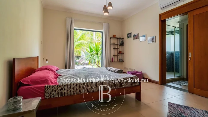RIVIERE NOIRE - Serene villa with swimming pool - 4 bedrooms