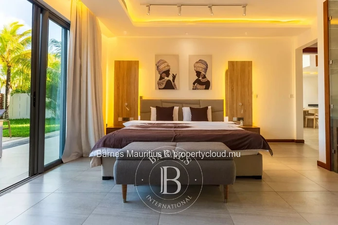 GRAND BAIE - Modern Villa with Pool - 4 Bedrooms