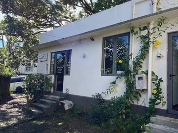 8 Bedroom House
