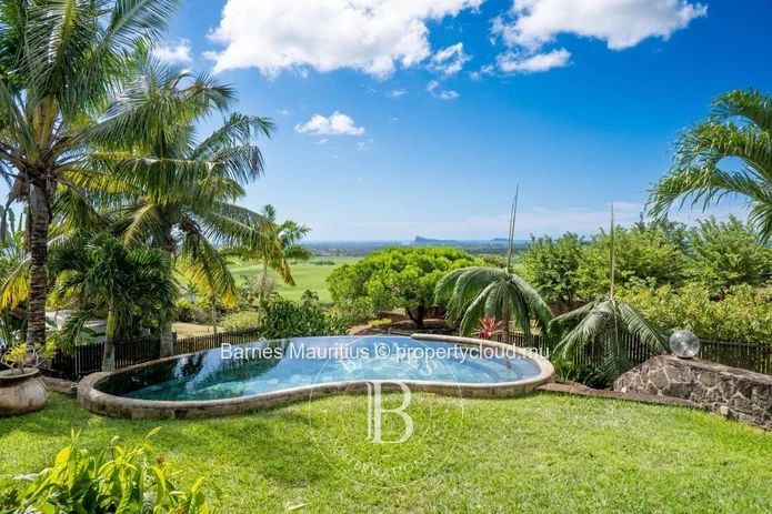 BELLE VUE HAREL – Island View Home – 4 Bedrooms
