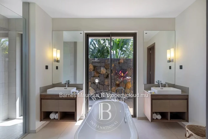 BEAU CHAMP - Villa on the golf course - 4 bedrooms
