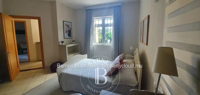 TAMARIN – Family Villa – 4 Bedrooms