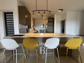 3 Bedroom Townhouse, Duplex
