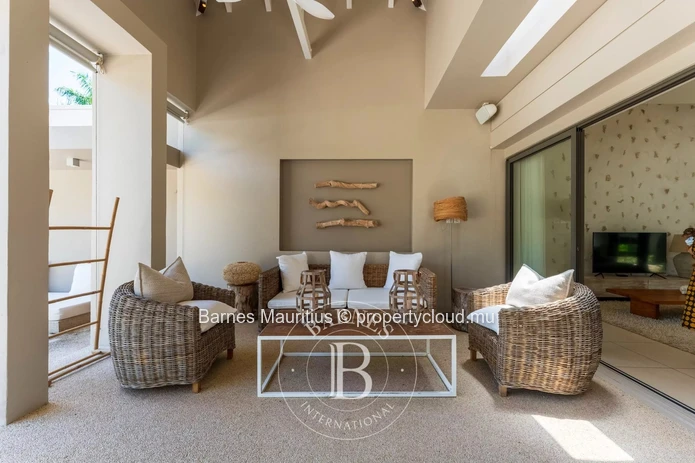 ANAHITA GOLF RESORT - Luxury 5-Bedroom Villa with Golf Course Views
