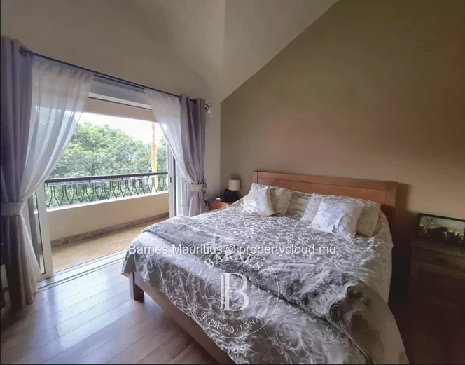 FLOREAL – Charming and Spacious Family Home - 3 Bedrooms
