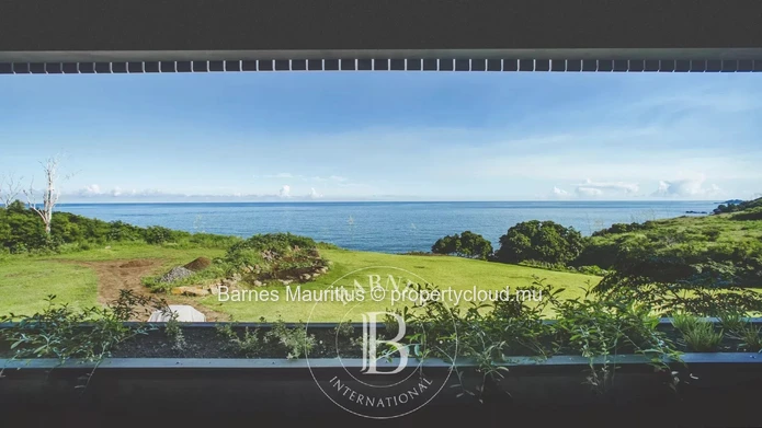 FLIC EN FLAC - Apartment Facing the Sea - 3 bedrooms
