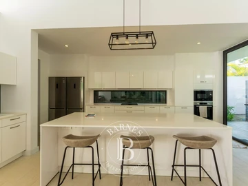 4 Bedroom Villa