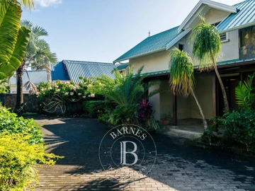 4 Bedroom Villa