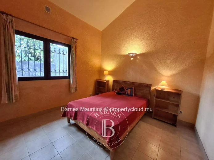 FLOREAL - Maison spacieuse et polyvalente - 440m²