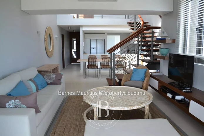 BAIN BOEUF – Penthouse with rooftop, pool, close to the beaches – 3 bedrooms