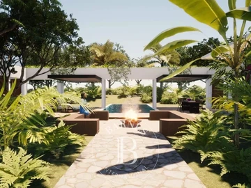 5 Bedroom Villa