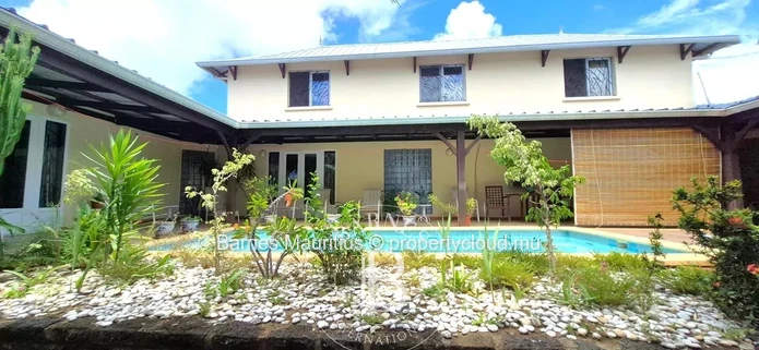 PEREYBÈRE  – Spacieuse et Belle Maison – 4 Chambres