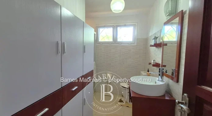 PEREYBÈRE  – Spacieuse et Belle Maison – 4 Chambres