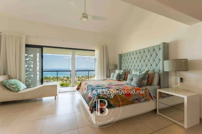 BLACK RIVER - Luxury Villa - 4 Bedrooms