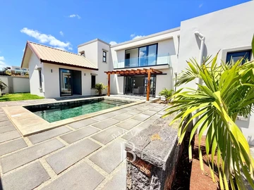 4 Bedroom Villa
